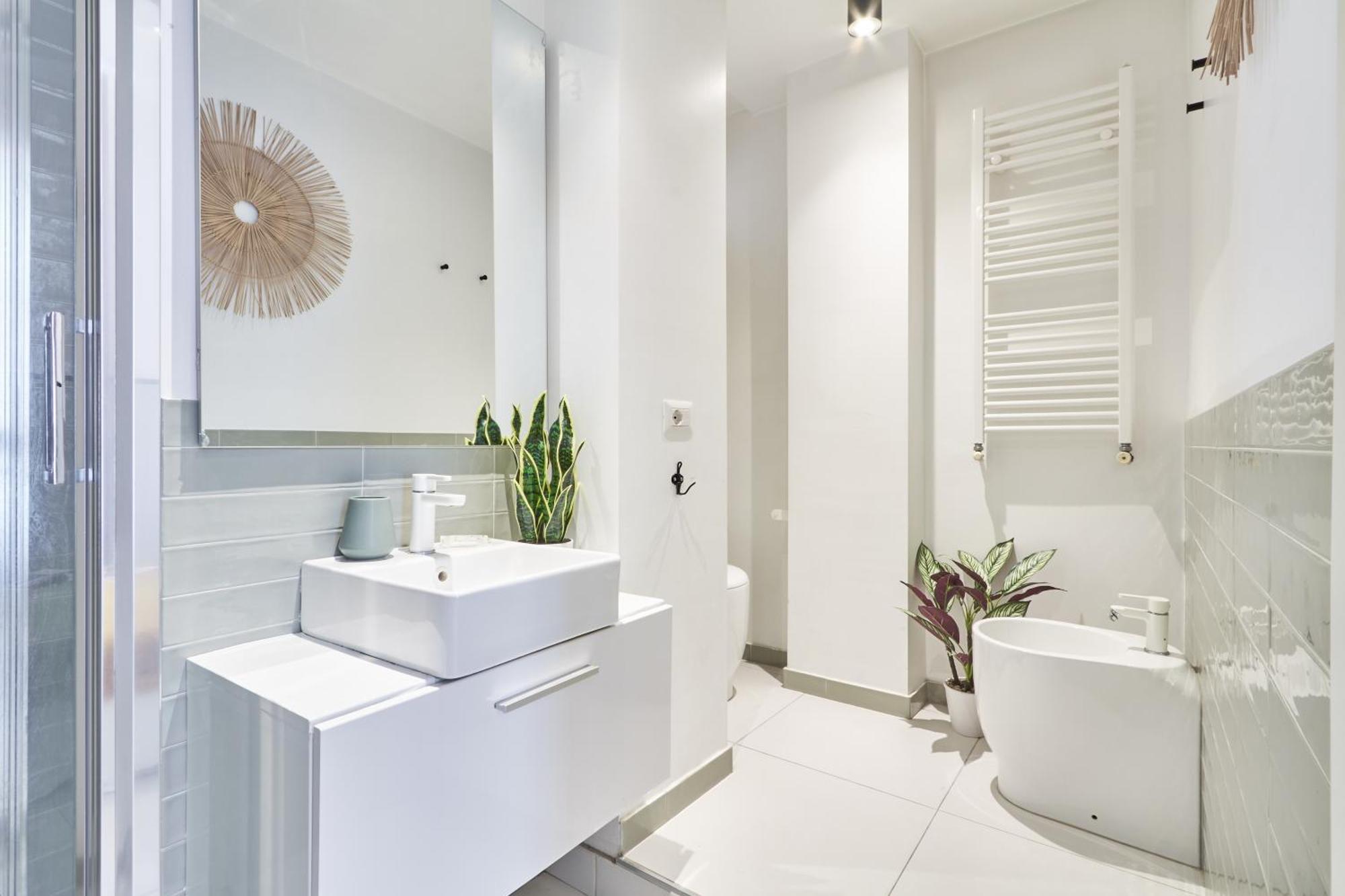 Elegante Appartamento Minimal Dai Tocchi Botanici 米兰 外观 照片