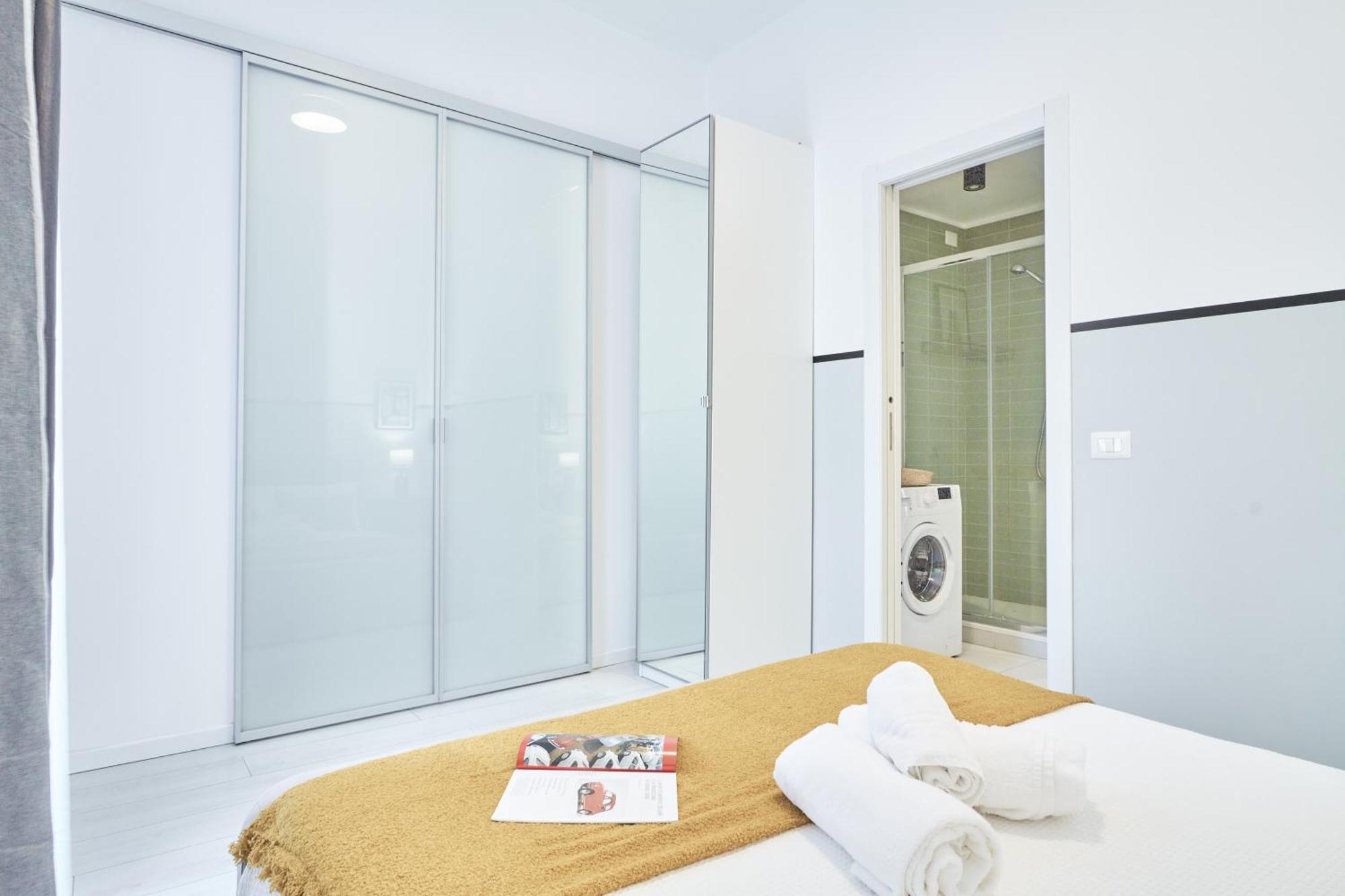 Elegante Appartamento Minimal Dai Tocchi Botanici 米兰 外观 照片