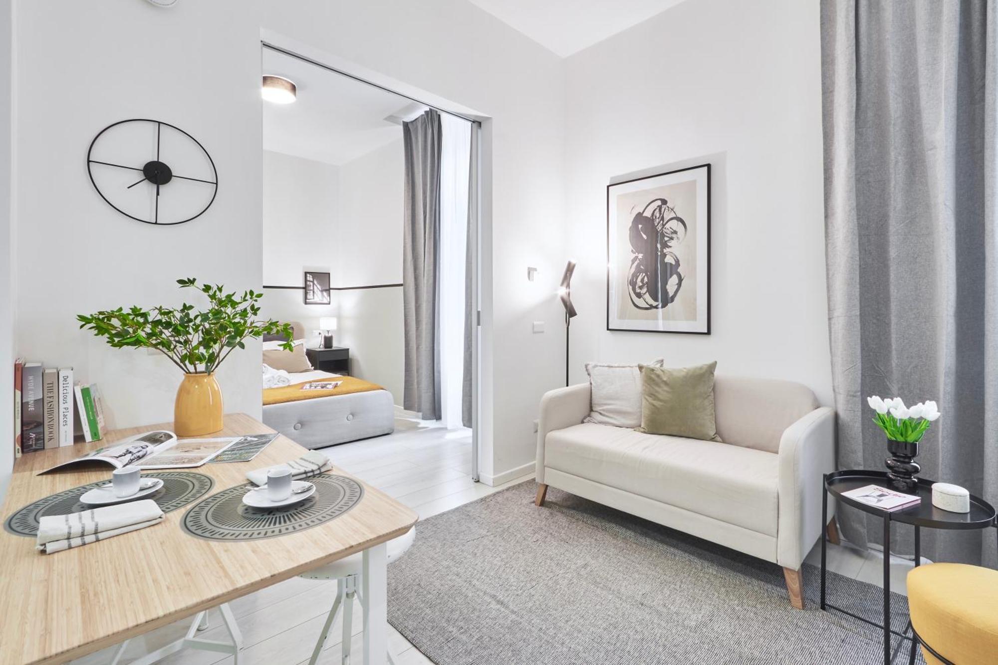 Elegante Appartamento Minimal Dai Tocchi Botanici 米兰 外观 照片