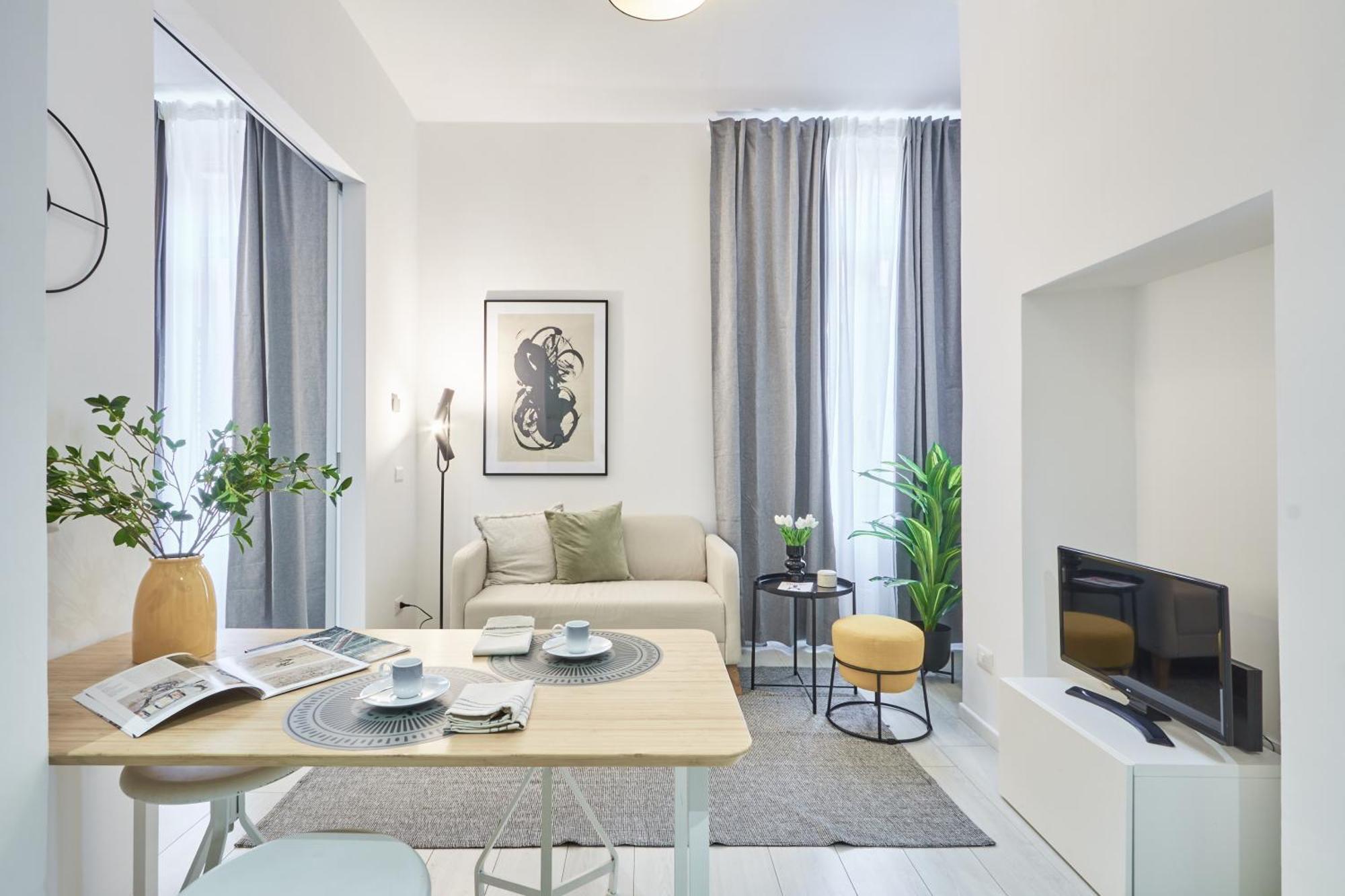Elegante Appartamento Minimal Dai Tocchi Botanici 米兰 外观 照片