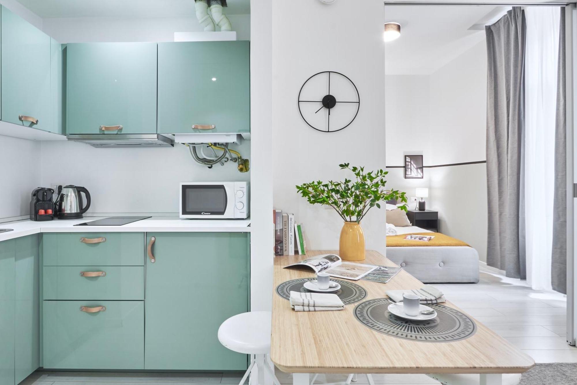 Elegante Appartamento Minimal Dai Tocchi Botanici 米兰 外观 照片
